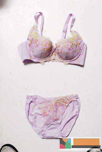 une nana coolɫӼbra HK$220 panty HK$88/ une nana cool 