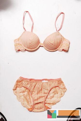 Cosabellax׻ͼbra HK$440 panty HK$220/Rouge Amour 